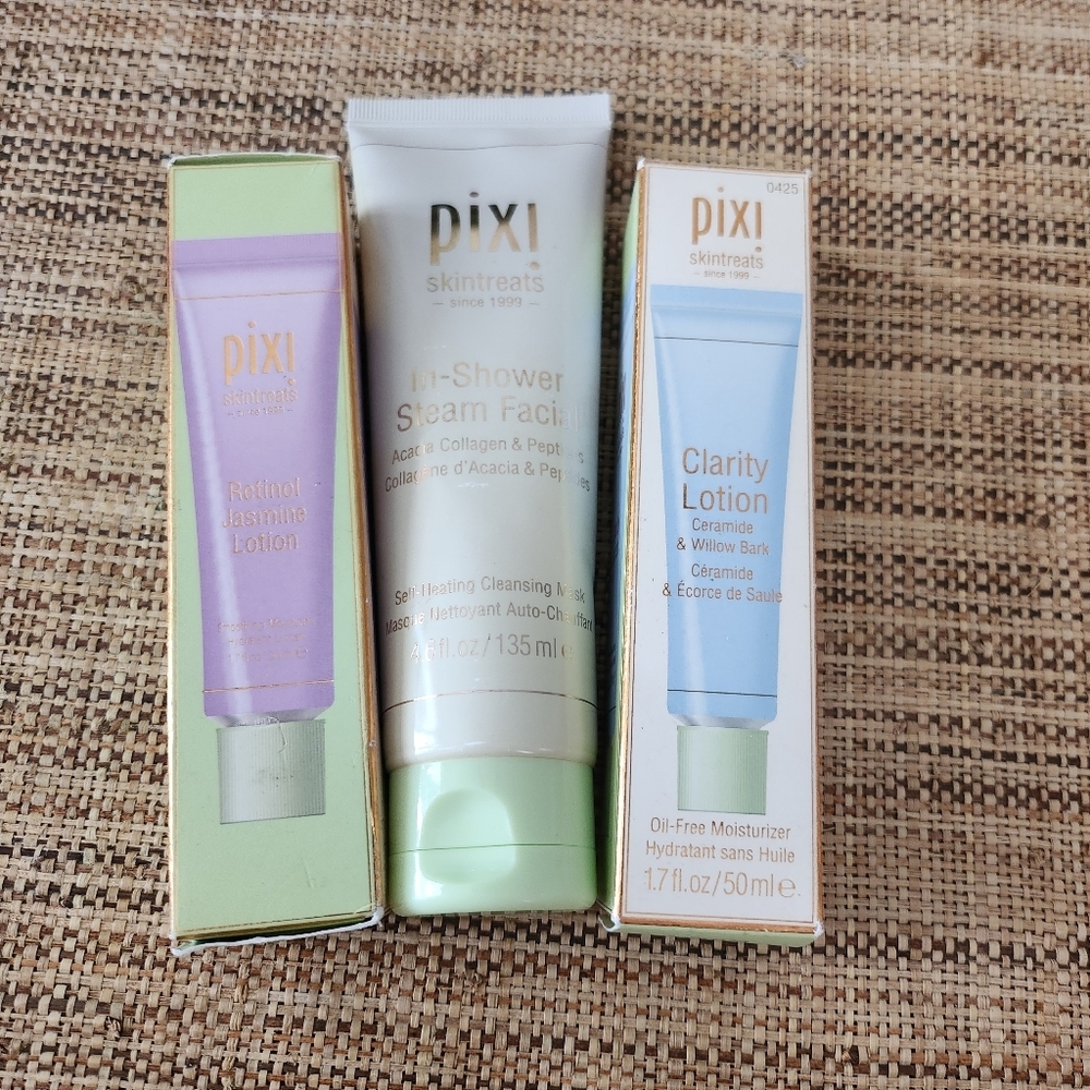 Pixi bundle in shower steam facial, retinol & clarity lotions NEW - Picture 2 of 3